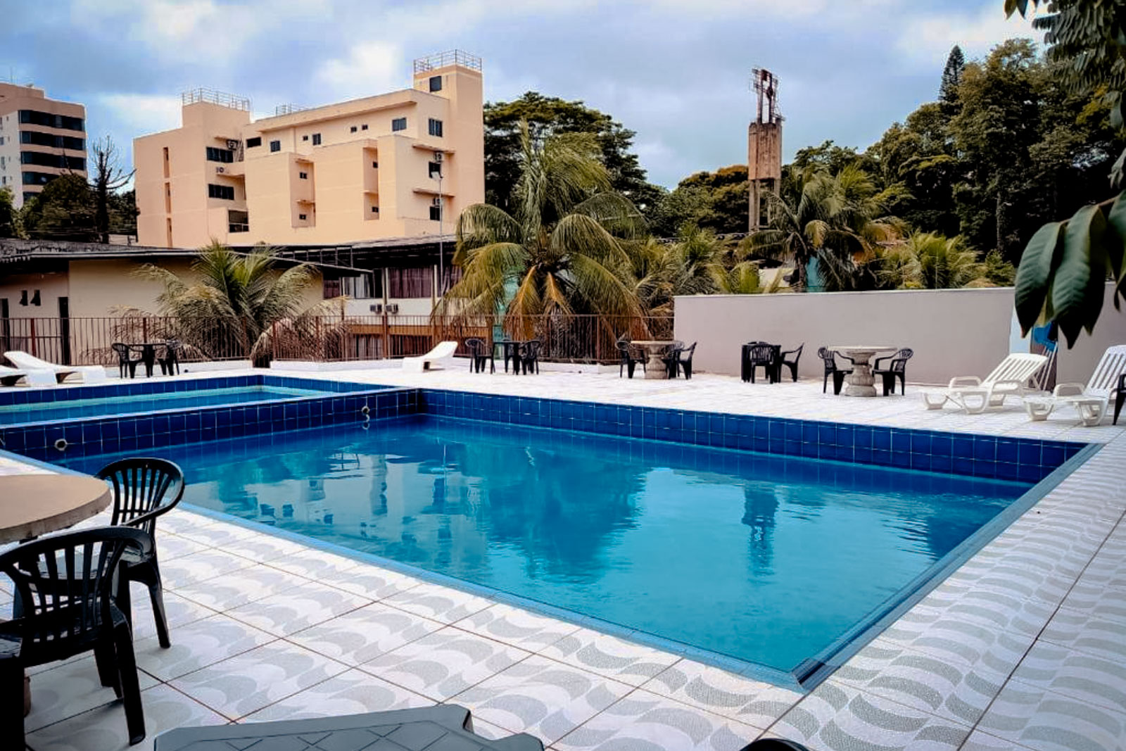 Velinn Hotel Natureza Foz 